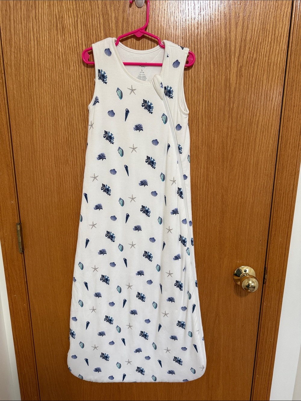 Kyte Baby Size L tog 1.0 White Sleep Sack with Blue Seashell Print